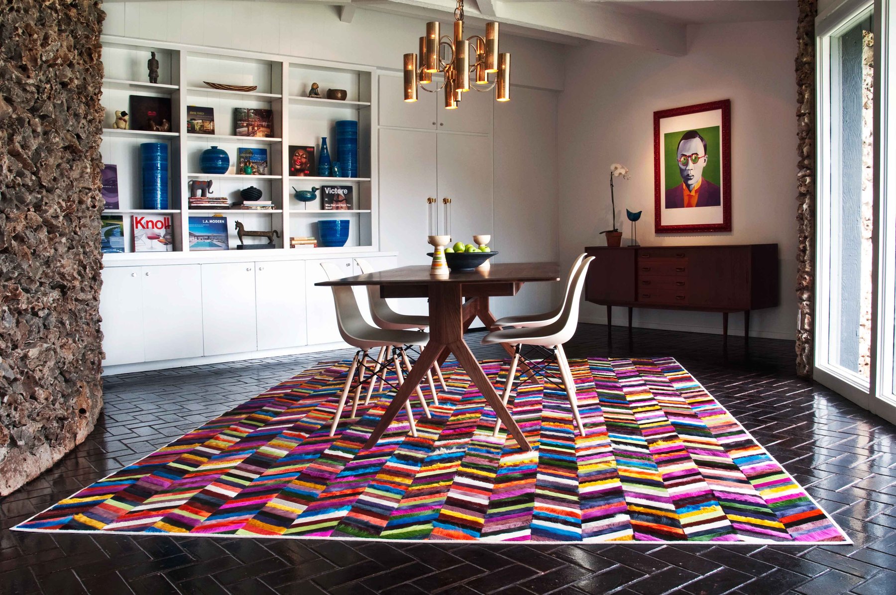 Contemporary-dining-room-with-a-rug-that-is-vibrant-and-alive